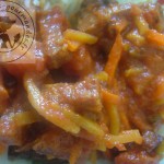 Rougail de saucisson et petits légumes